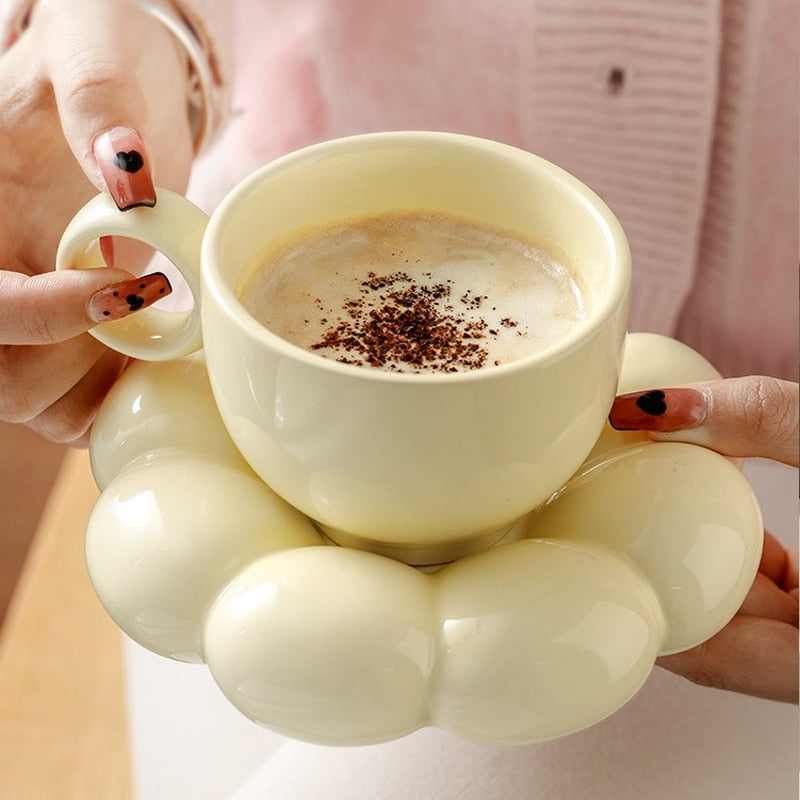 Cloud Porcelain Mug Set